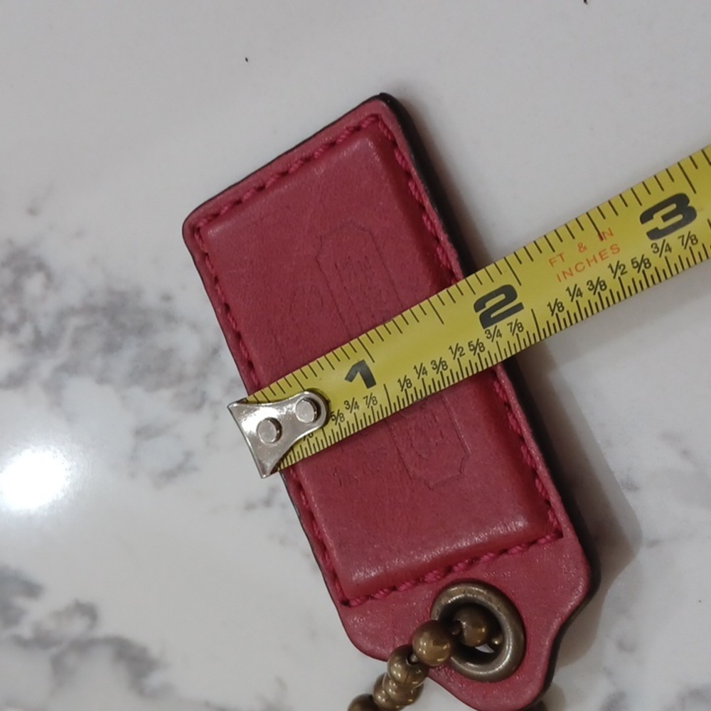 Coach Large Red Hangtag With Large Ball Chain - Picture 3 of 6